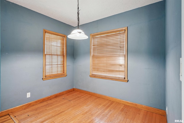 1704 Jersey Ridge Rd, Davenport, IA 52803 - photo 6