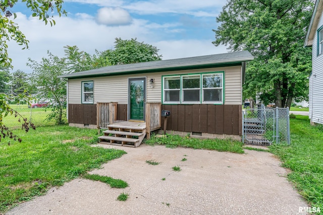 815 21st St, East Moline, IL 61244 - photo 1