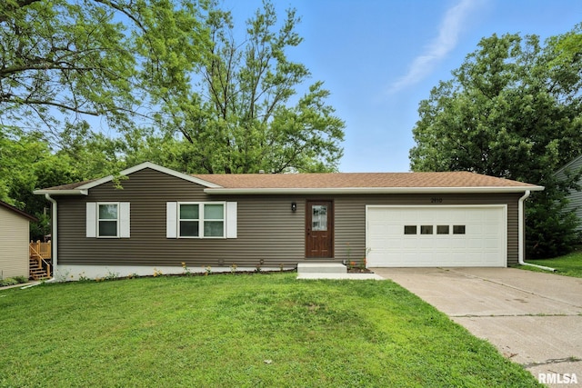 2910 Maplecrest Rd, Bettendorf, IA 52722 - photo 1