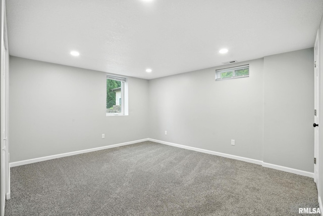 2910 Maplecrest Rd, Bettendorf, IA 52722 - photo 15