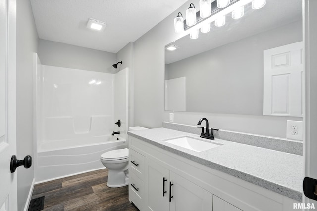 2910 Maplecrest Rd, Bettendorf, IA 52722 - photo 20