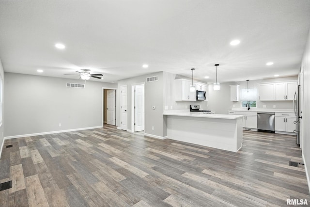 2910 Maplecrest Rd, Bettendorf, IA 52722 - photo 7