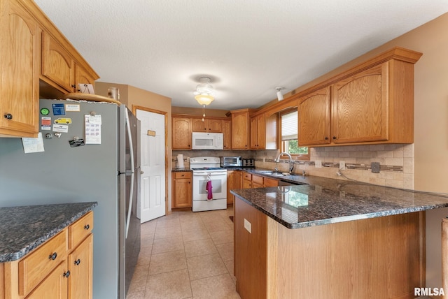 6117 Hillandale Rd, Davenport, IA 52806 - photo 13