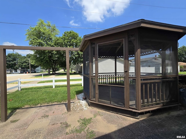801 14th Ave, Fulton, IL 61252 - photo 2