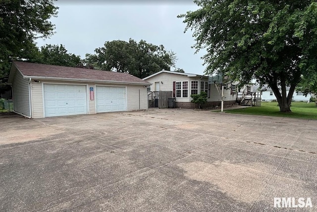1702 15th St, Viola, IL 61486 - photo 3