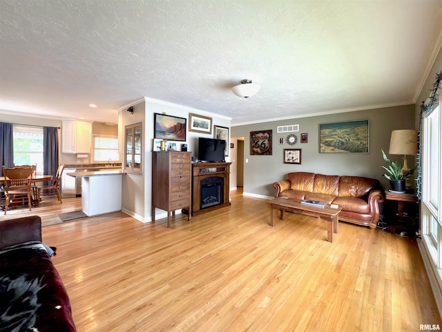 1525 Elmwood Ave, Bettendorf, IA 52722 - photo 6