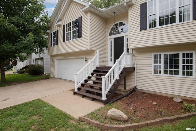 5804 Hillandale Rd, Davenport, IA 52806 - photo 2