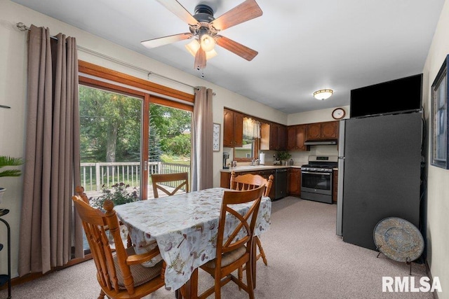 2236 W Columbia Ave, Davenport, IA 52804 - photo 9