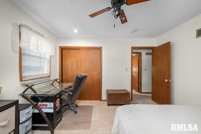 2236 W Columbia Ave, Davenport, IA 52804 - photo 16