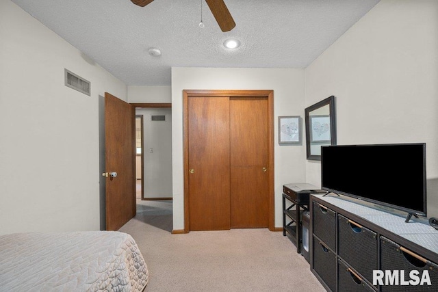 2236 W Columbia Ave, Davenport, IA 52804 - photo 20
