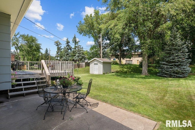 2236 W Columbia Ave, Davenport, IA 52804 - photo 4