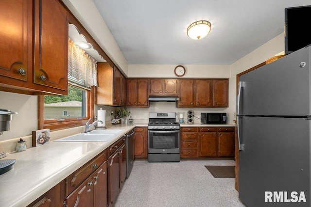 2236 W Columbia Ave, Davenport, IA 52804 - photo 7