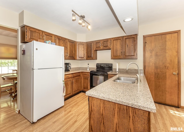445 Bandy Ave, Galesburg, IL 61401 - photo 7