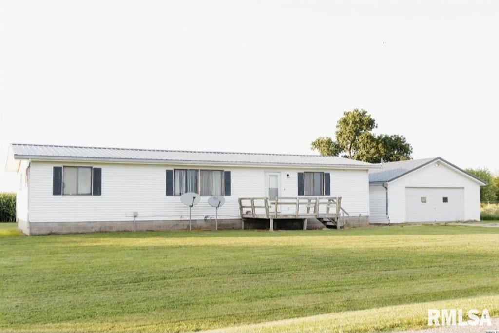 2217 N 2000th Ave, Camp Point, IL 62320 - photo 1
