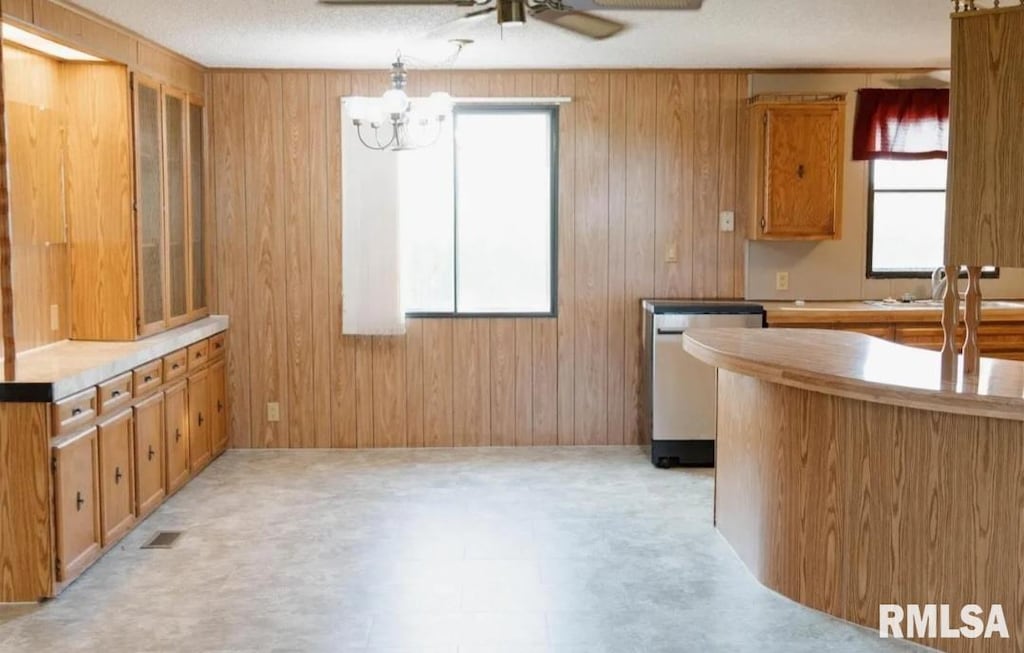 2217 N 2000th Ave, Camp Point, IL 62320 - photo 2