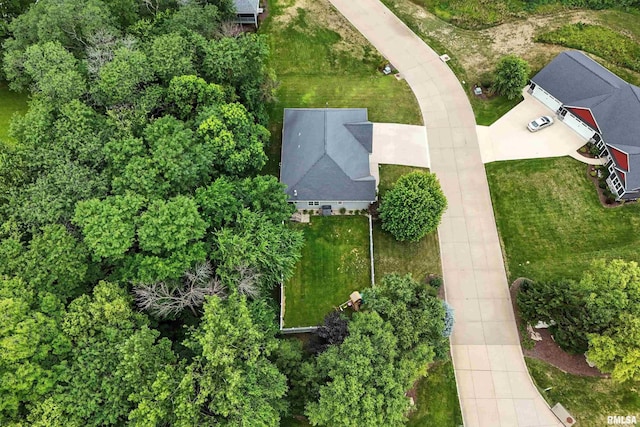 102 Hollows Ct, Le Claire, IA 52753 - photo 4