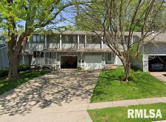 3290 Johnathan Ave, Bettendorf, IA 52722 - photo 1