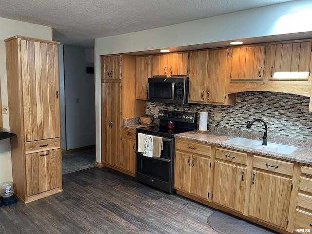 2319 12th Ave S, Clinton, IA 52732 - photo 9