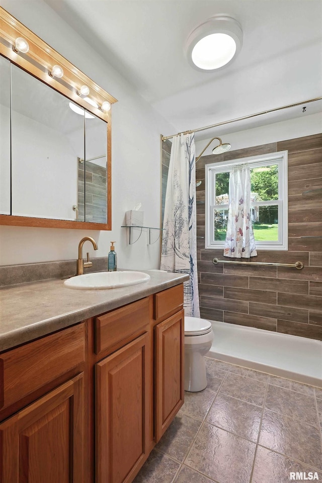 1128 N Cody Rd, Le Claire, IA 52753 - photo 26