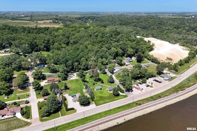 1128 N Cody Rd, Le Claire, IA 52753 - photo 35
