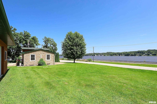 1128 N Cody Rd, Le Claire, IA 52753 - photo 40