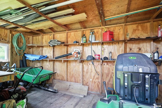1128 N Cody Rd, Le Claire, IA 52753 - photo 44