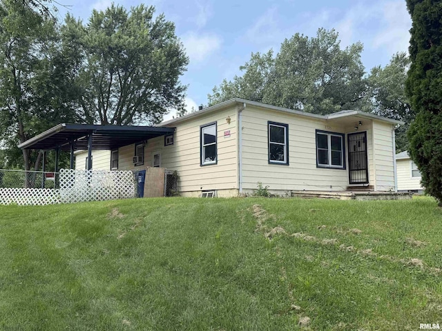 2725 W 49th St, Davenport, IA 52806 - photo 1