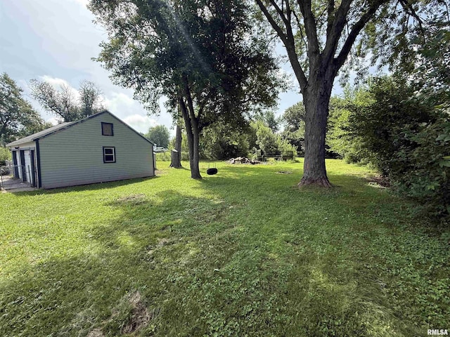 2725 W 49th St, Davenport, IA 52806 - photo 5