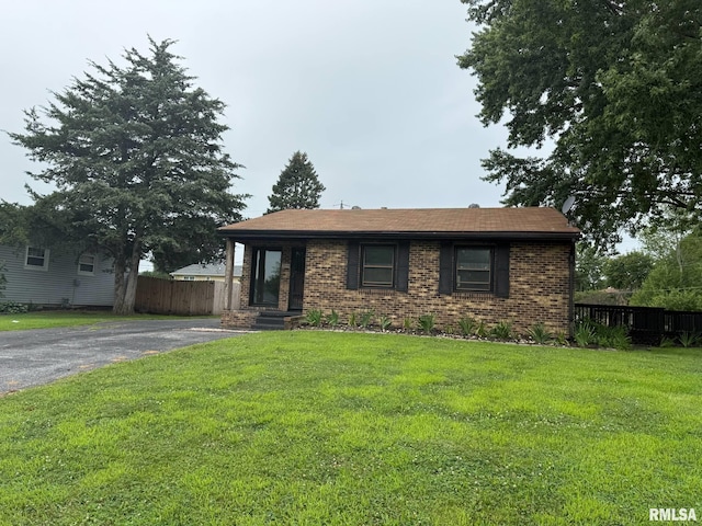 204 7th St W, Andalusia, IL 61232 - photo 1