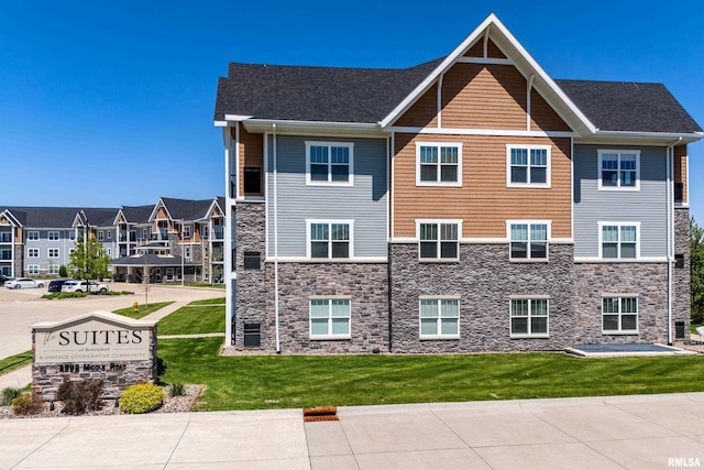 2592 Middle Rd, Bettendorf, IA 52722 - photo 22