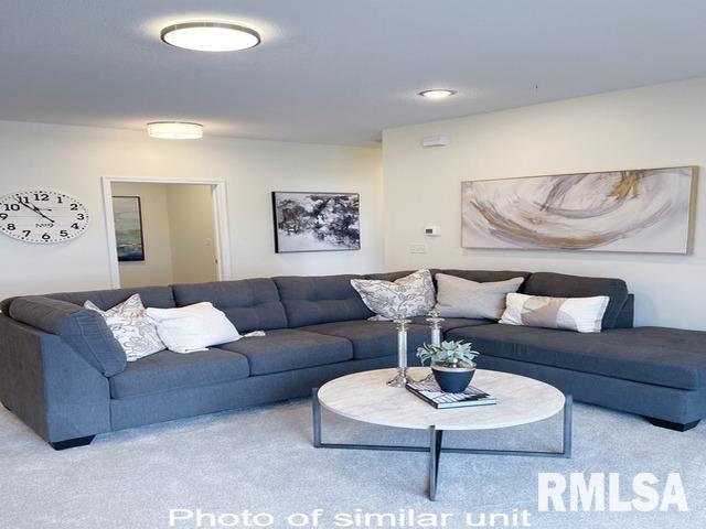 2592 Middle Rd, Bettendorf, IA 52722 - photo 5