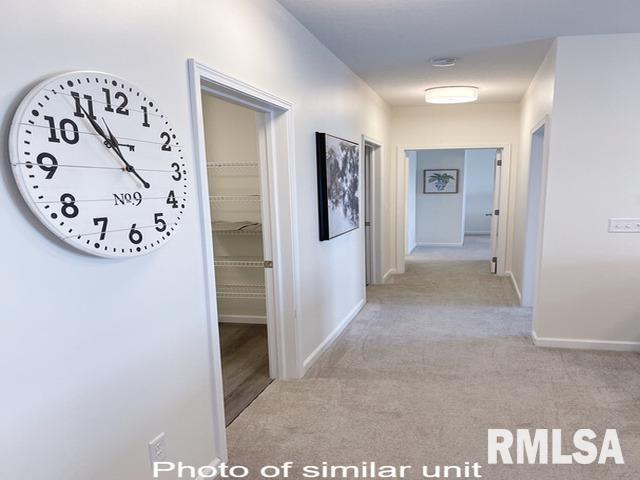 2592 Middle Rd, Bettendorf, IA 52722 - photo 6