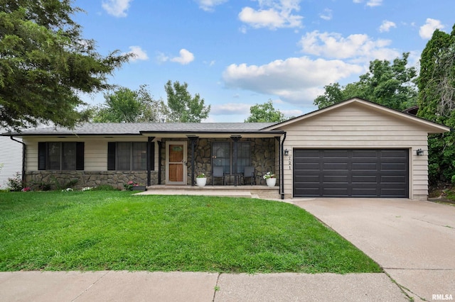 721 24th Avenue Ct, Moline, IL 61265 - photo 1