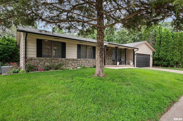 721 24th Avenue Ct, Moline, IL 61265 - photo 2