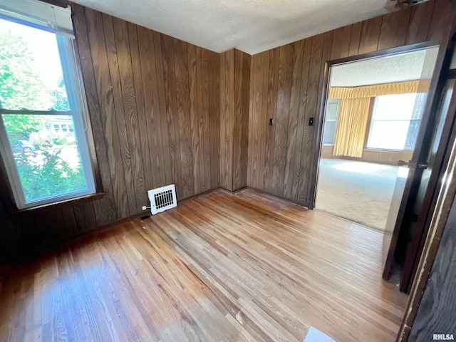 633 4th Ave S, Clinton, IA 52732 - photo 7