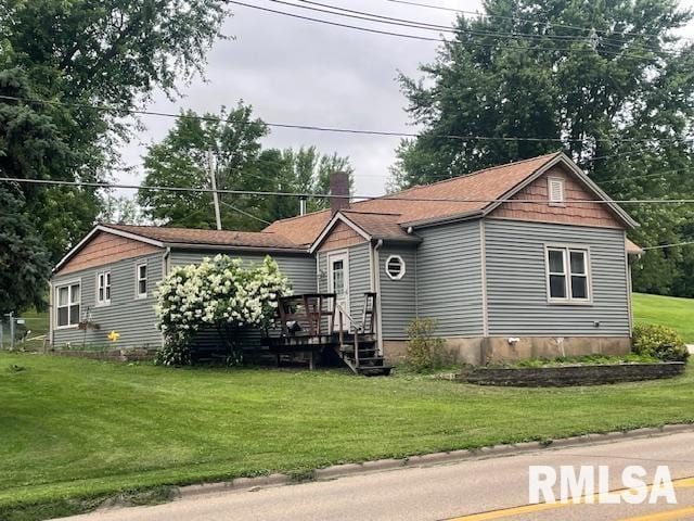 1333 Main Ave, Clinton, IA 52732 - photo 1
