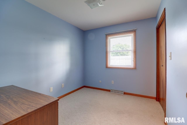 1615 8th St, Camanche, IA 52730 - photo 11