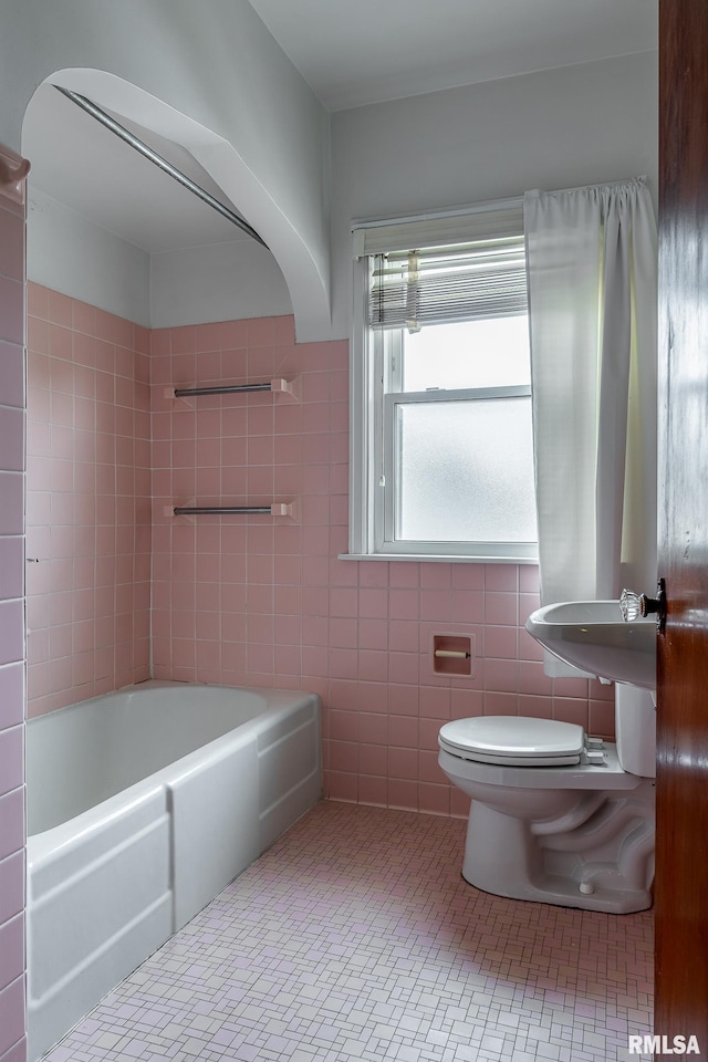 320 W Hayes St Unit 320 320-1/2 320-1/3, Davenport, IA 52803 - photo 23