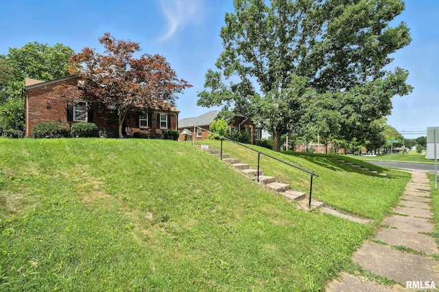 2508 Gaines St, Davenport, IA 52804 - photo 2