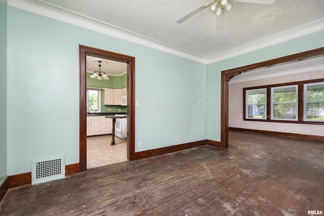 711 3rd St Unit A, Moline, IL 61265 - photo 14