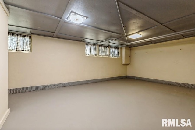 2329 13th St, Moline, IL 61265 - photo 37