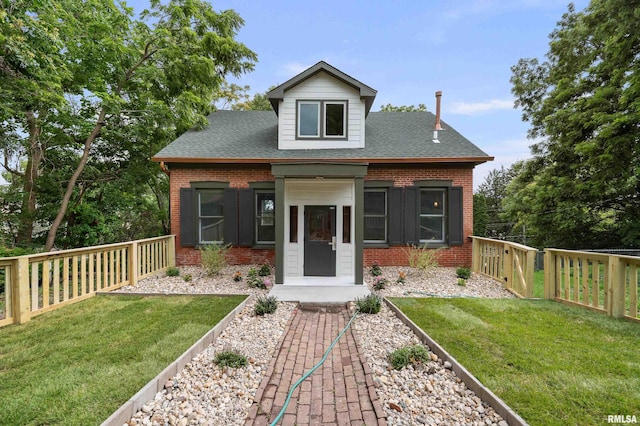 1333 E 10th St, Davenport, IA 52803 - photo 2
