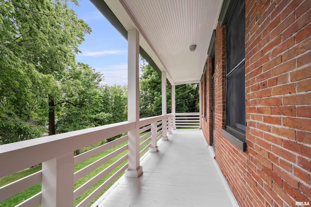 1333 E 10th St, Davenport, IA 52803 - photo 7