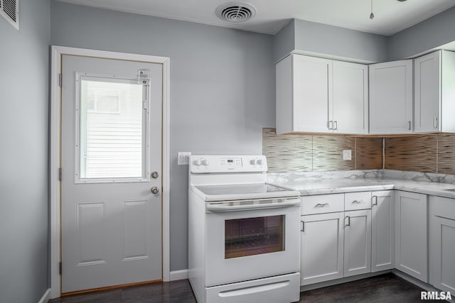 2845 Washington Ln, Davenport, IA 52804 - photo 8