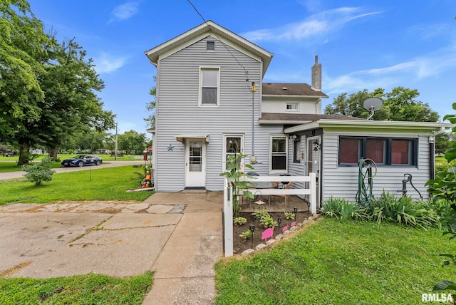 1011 Washington St, Keithsburg, IL 61442 - photo 3