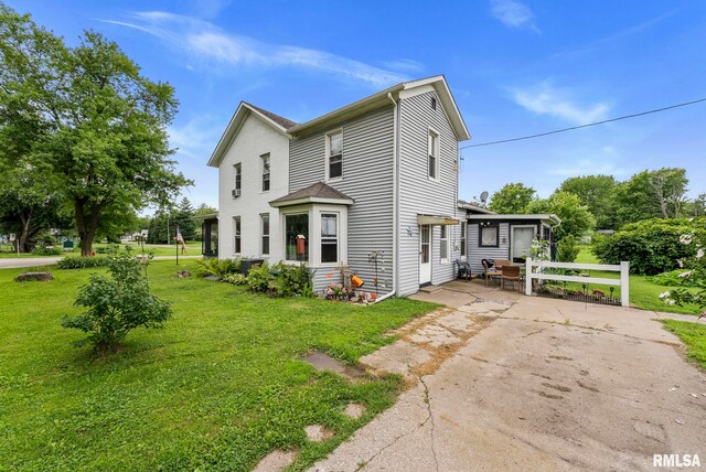 1011 Washington St, Keithsburg, IL 61442 - photo 25