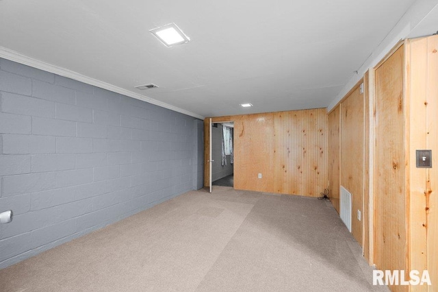 1203 N Thornwood Ave, Davenport, IA 52804 - photo 29