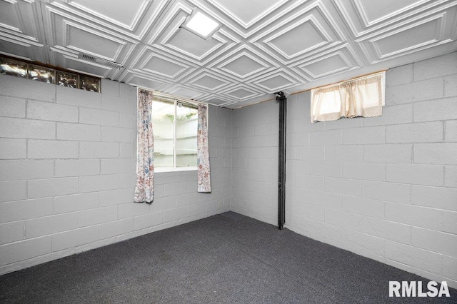 1203 N Thornwood Ave, Davenport, IA 52804 - photo 34