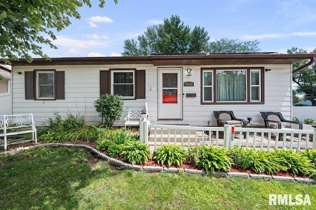 1203 N Thornwood Ave, Davenport, IA 52804 - photo 5