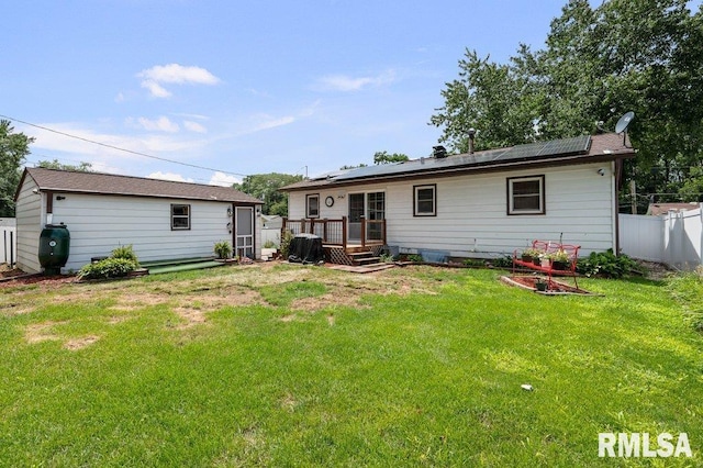 1203 N Thornwood Ave, Davenport, IA 52804 - photo 6